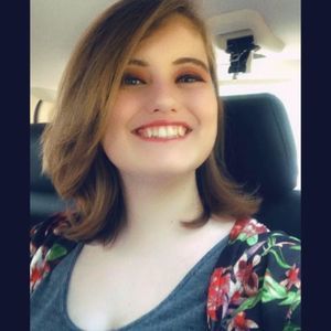 Meet your Posher, Claire